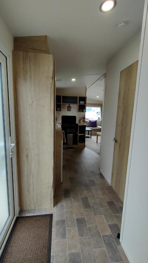 3 Bedroom Stylish Caravan - Vans With Business Sign Not Allowed Port Seton المظهر الخارجي الصورة